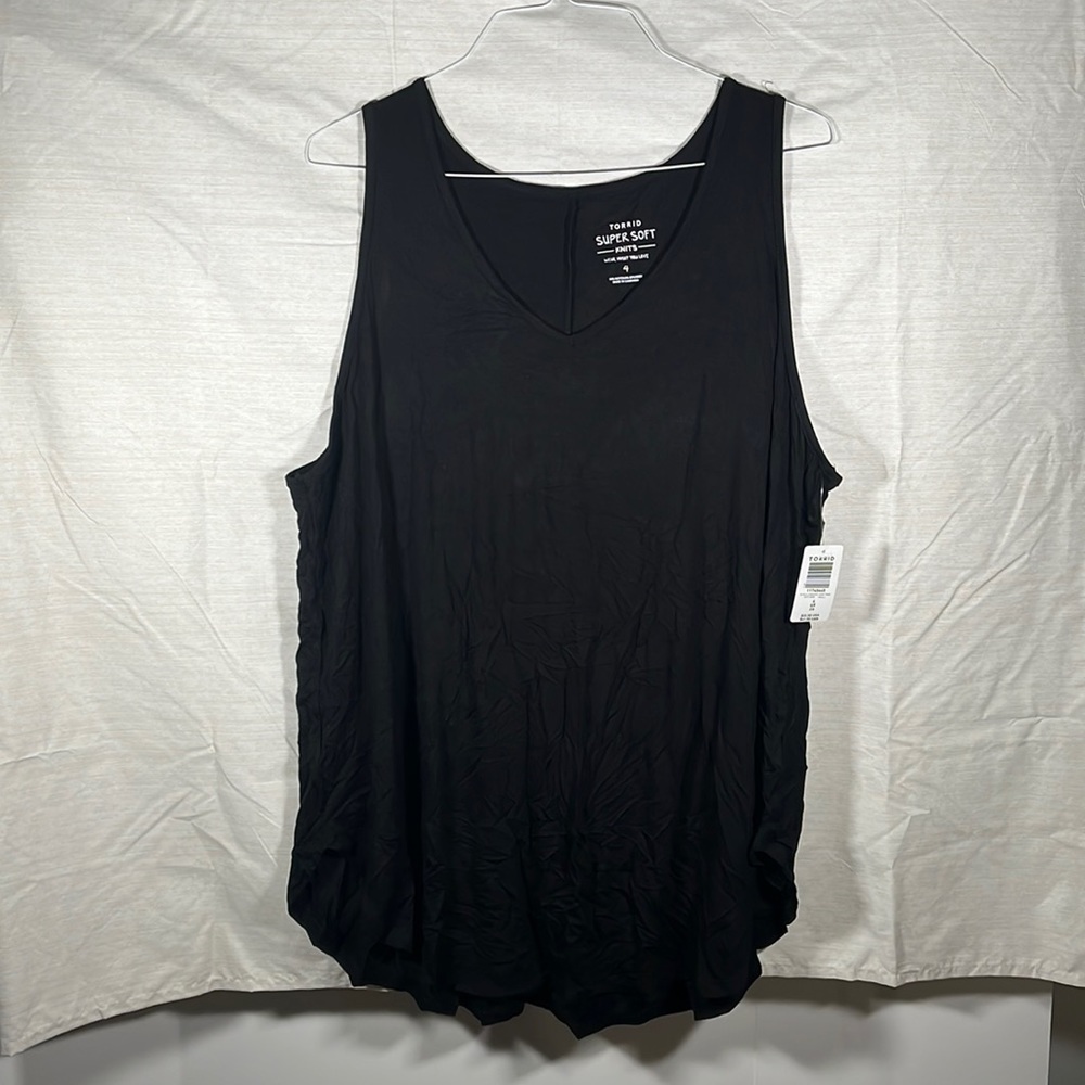 NWT!! Torrid Black Super Soft Knit Tank Top Size 4(26)
